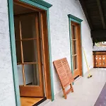 View House *