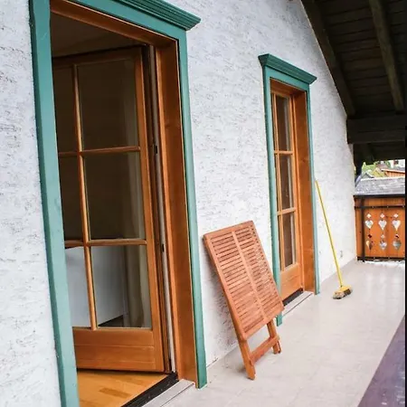 View House *